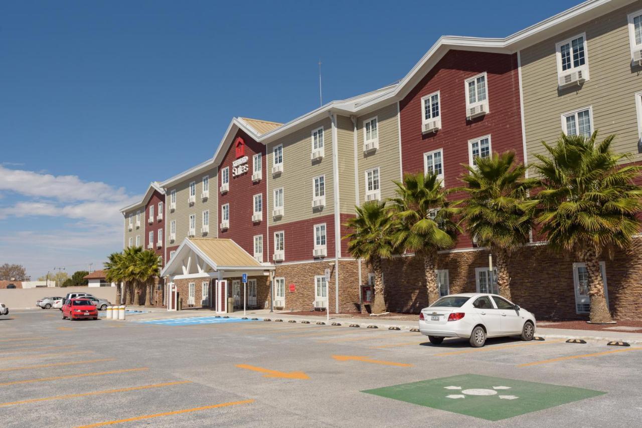 Extended Suites Coatzacoalcos Forum Dış mekan fotoğraf